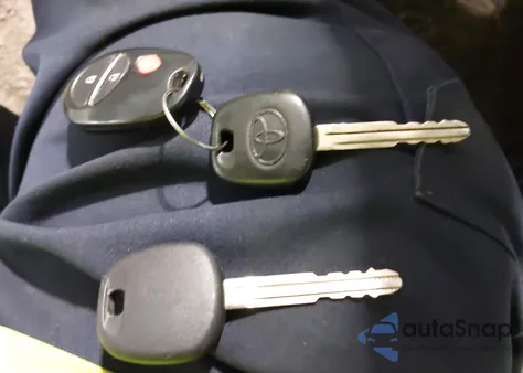 2012 Toyota Tacoma Double Cab из США, поврежденный, VIN 3TMLU4EN1CM093688